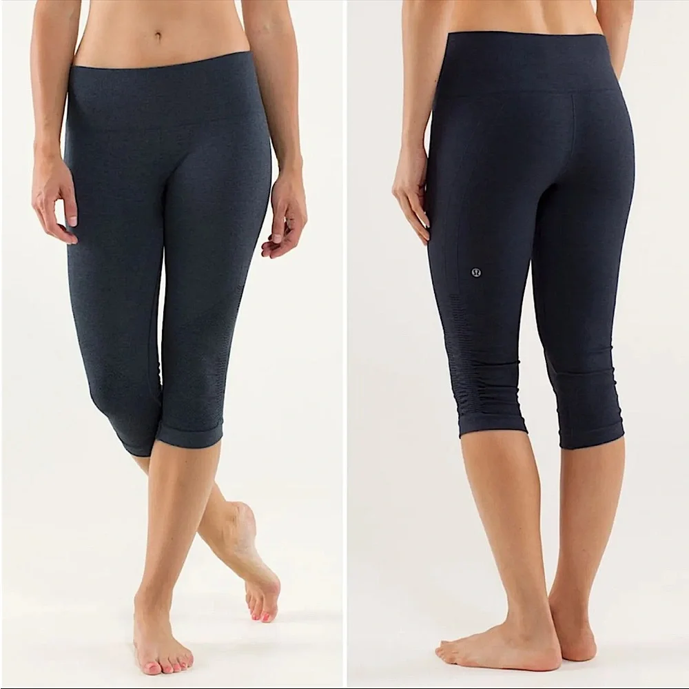 Lululemon Women’s 4 In the Flow Cropped Ruched Heather Gray Yoga Pants Leggings